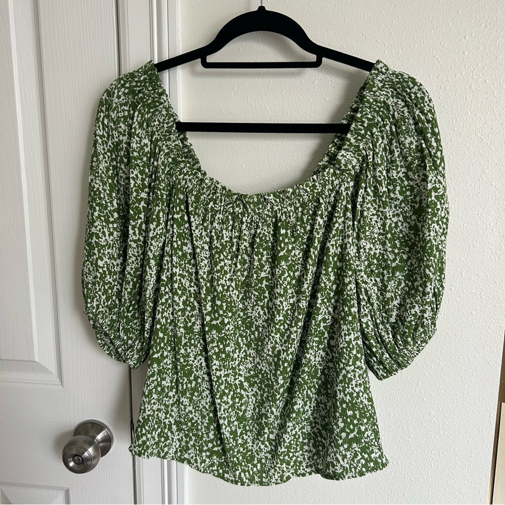 Abercrombie & Fitch Green and White Blouse